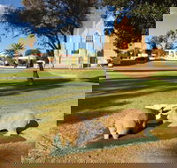 Queen Square Moonta - Whitsundays Accommodation
