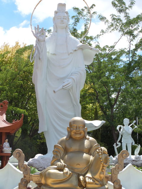 Sakyamuni Buddhist Centre/Van Hanh Monastery - Whitsundays Accommodation 2