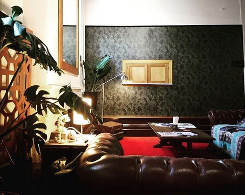 The Lost Ones Basement Bar - Whitsundays Accommodation 2