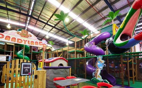 Little Dynamo's Indoor Play Centre And Cafe - Whitsundays Accommodation 0