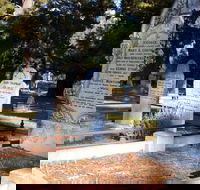 Lucindale Cemetery - Whitsundays Accommodation