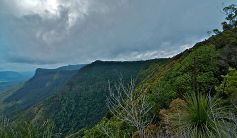 Pinnacle Walk And Lookout - Whitsundays Accommodation 0