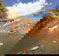 Serpentine - Whitsundays Accommodation