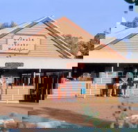 Yulara - Whitsundays Accommodation