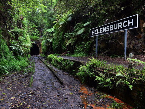 Helensburgh - Whitsundays Accommodation 0