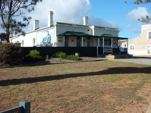 Historic Wallaroo Town Drive - Whitsundays Accommodation 1