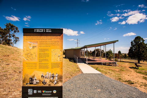 O'Brien's Hill - Whitsundays Accommodation 2