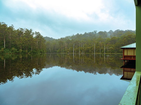 Pemberton - Whitsundays Accommodation 0