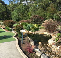 18 Hole Mini Golf - Club Husky - Whitsundays Accommodation