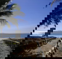 Bucasia Beach - Whitsundays Accommodation