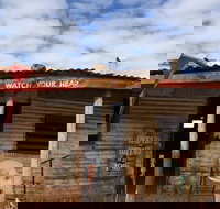 Coopers Cottage - Whitsundays Accommodation