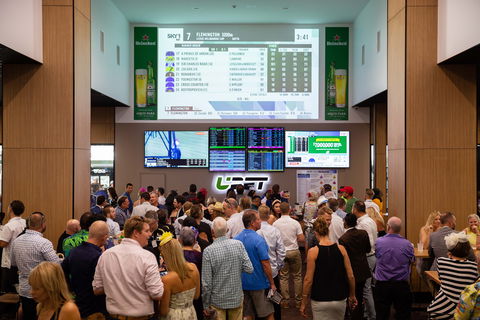 Gold Coast Turf Club - Whitsundays Accommodation 1