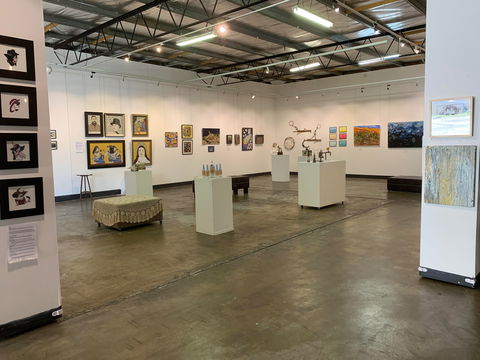 Project Contemporary Artspace - Whitsundays Accommodation 1