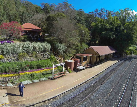 Spring Bluff Railway Station - Whitsundays Accommodation 0