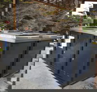 Whitemark Foreshore Picnic Area - Whitsundays Accommodation