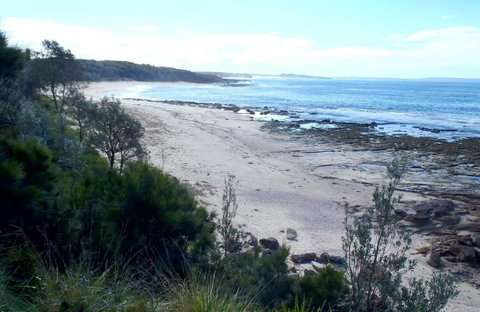 Monument Beach Picnic Area - Whitsundays Accommodation 0
