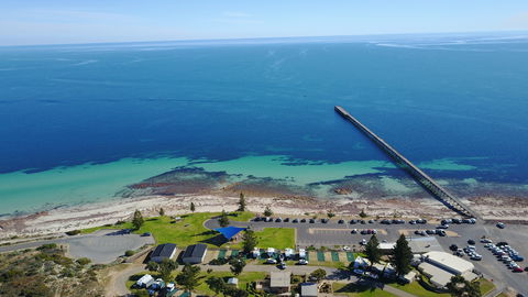 Port Hughes Foreshore, Port Hughes - Whitsundays Accommodation 2