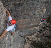 Small-Group Weekend Rock Climbing Adventure from Katoomba - Whitsundays Accommodation