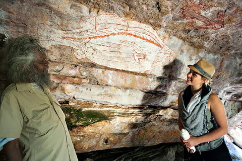 Arnhem Land Injalak Hill Full-Day Tour From Darwin - Whitsundays Accommodation 3