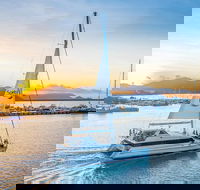 Small-Group Afternoon Cairns City Tour with Harbour Dinner Cruise - Whitsundays Accommodation