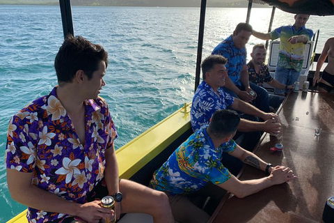 Airlie Beach Sunset Private Charter - Whitsundays Accommodation 1