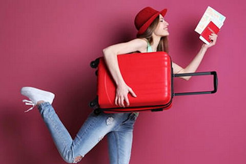 SHUTTLE - CAIRNS AIRPORT TO CAIRNS HOTELS (or Reverse) - Whitsundays Accommodation 1