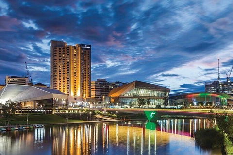 Adelaide Airport Transfers : Airport ADL To Adelaide City In Luxury Van - Whitsundays Accommodation 2
