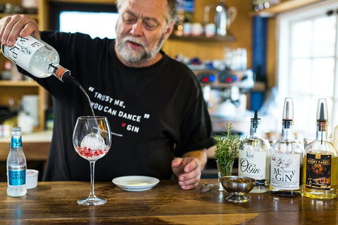 Heritage, Wine & Gin Tours - Whitsundays Accommodation 2