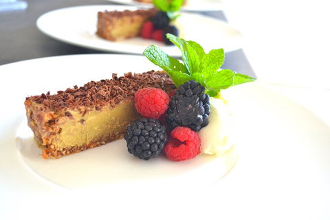 Cook Like A Pro In Taroona - Whitsundays Accommodation 5