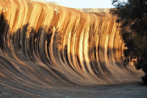 Astro Photography At Wave Rock - Whitsundays Accommodation 6