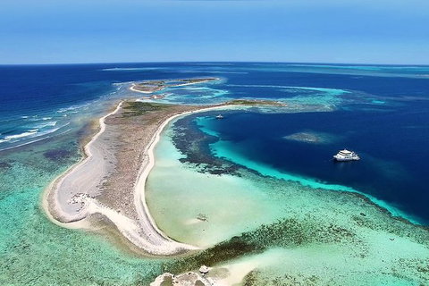 Abrolhos Islands 5 Day Tours - Whitsundays Accommodation 5