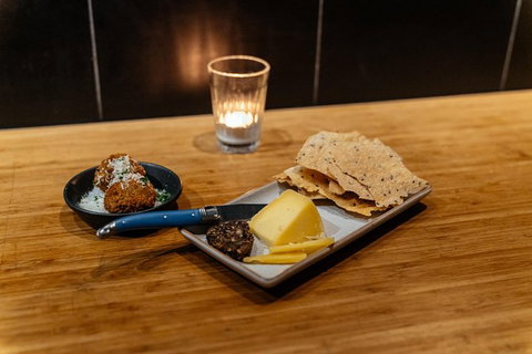 The Flavors Of Perth: Fremantle Wine & Bites Private Tour - Whitsundays Accommodation 4