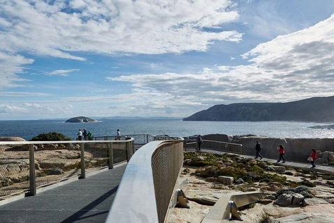 Discover Torndirrup National Park: The Gap & Natural Wonders Tour - Whitsundays Accommodation 5