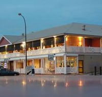 Seacliff Beach Hotel - Whitsundays Accommodation