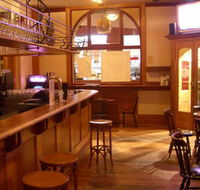The Perseverance Hotel - Whitsundays Accommodation