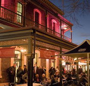 The Lion Hotel - Whitsundays Accommodation
