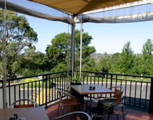 Cherry Hill Tavern - Whitsundays Accommodation 1