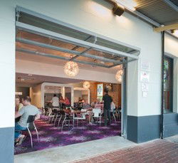 Arab Steed Hotel - Whitsundays Accommodation 3