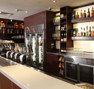 Arts on Bourke - Whitsundays Accommodation