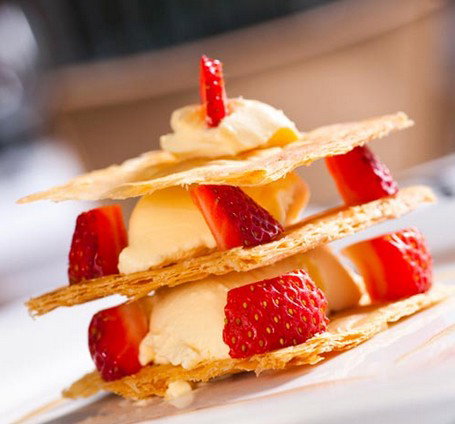 Watt Modern Dining - Whitsundays Accommodation 4