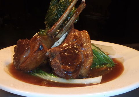 Melomy's Of The Meadows - Whitsundays Accommodation 0