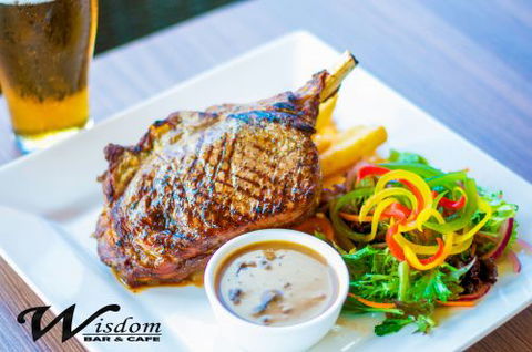 PAUL'S SEAFOOD ON GOUGER - Whitsundays Accommodation 1