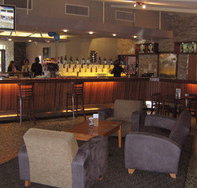 The High Road Hotel - Whitsundays Accommodation