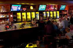 Mustang Bar - Whitsundays Accommodation 2