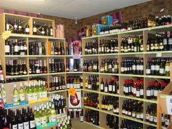 Hale Road Tavern - Whitsundays Accommodation 3