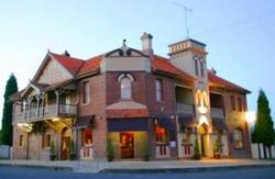 Abermain Hotel - Whitsundays Accommodation 0