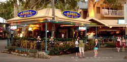 Apres Beach Bar & Grill - Palm Cove - Whitsundays Accommodation 0