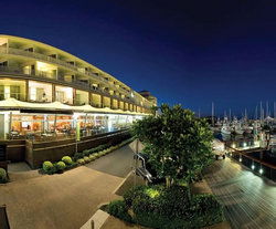 B - Whitsundays Accommodation 0