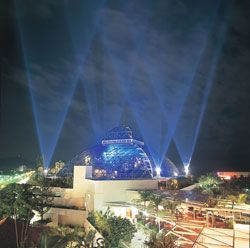 The Reef Hotel Casino Bars - Whitsundays Accommodation 0