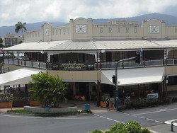 Grand Hotel - Whitsundays Accommodation 2